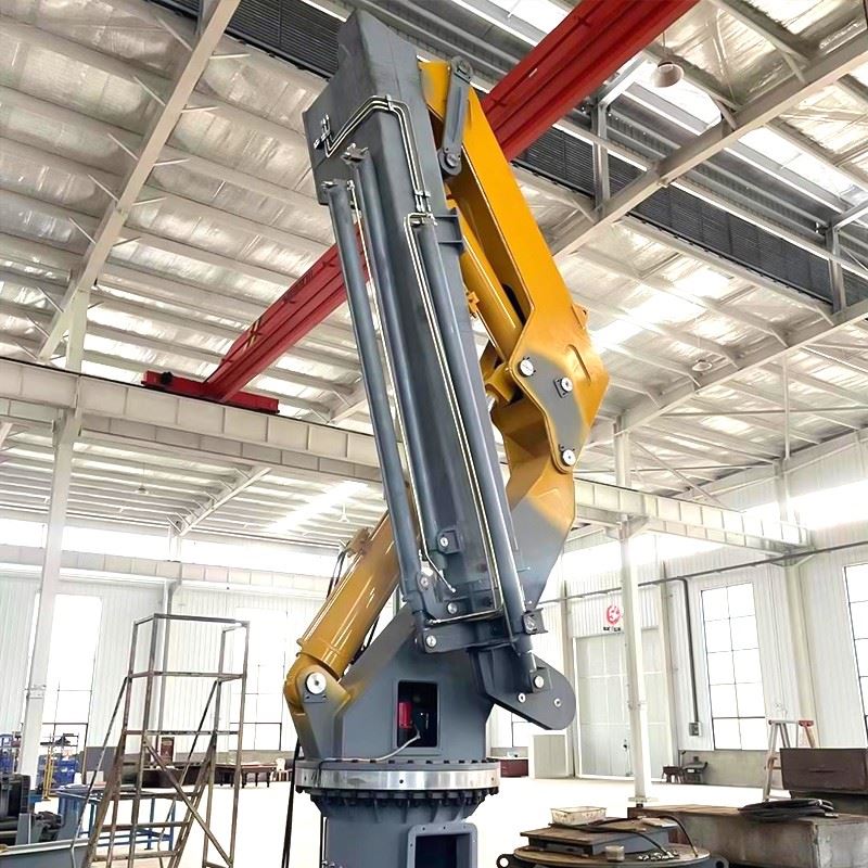 Compact Deck Cranes